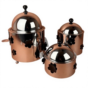 Ensemble de trois chauffe-plats en acier de qualité supérieure, fait main, nouvelle collection, luxe, best-seller, en métal. - Product Image 1