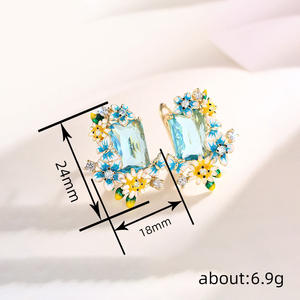 Pendientes colgantes de flores chapados en oro con piedra de circón para mujer, joyería de moda de estilo romántico para fiesta - Product Image 5