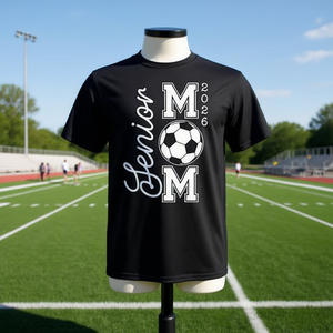 Camiseta de fútbol para mamá senior 2026, regalo de graduación para mamá, clase de 2026 - Product Image 3