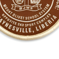 Écusson brodé personnalisé en polyester, badge d'uniforme scolaire, badge nominatif thermocollant pour vêtements universitaires et collégiens