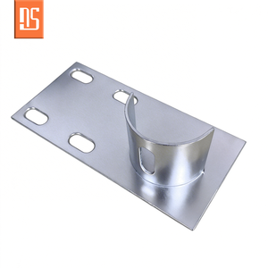 Panneau latéral personnalisé pour porte à enroulement, pour portes <span class=keywords><strong>de</strong></span> <span class=keywords><strong>garage</strong></span>, portes industrielles, résistant au vent et durable. - Product Image 5