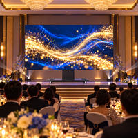 Écran LED pliable et mobile de 135 pouces P1.56, grand écran LED sans soudure sur roues pour banquets d'hôtels de prestige et événements annuels en intérieur