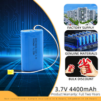 Paket Baterai Lithium Ion 18650 Langsung dari Pabrik 3.7V 4400mAh Dapat Diisi Ulang Bersertifikasi CE 500 Siklus Dapat Disesuaikan Katoda LiCoO2