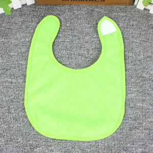 Venta caliente Fabricantes Babero <span class=keywords><strong>de</strong></span> bebé Pañuelo en forma <span class=keywords><strong>de</strong></span> U Algodón Suave Doble Toalla impermeable Algodón Terry Cloth <span class=keywords><strong>Baberos</strong></span> <span class=keywords><strong>de</strong></span> bebé - Product Image 3