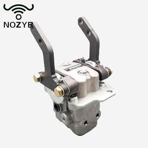 Запчасти для экскаватора Komatsu, ножной пилотный клапан PC60, 78 120, 130, 200, 220, 360, 400, 450 -6-7-8 Педальный клапан - Product Image 1