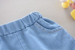 Conjuntos de Ropa Casual para Bebé, Conjunto con Estampado que Incluye Camiseta de Manga Corta y Pantalones de Mezclilla - Product Image 5