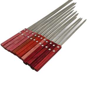 Grandes brochettes plates de barbecue portatif d'accessoires larges extérieurs de BBQ d'acier inoxydable avec la poignée en bois - Product Image 1