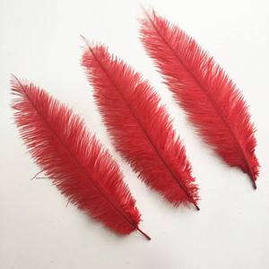Plumes d'autruche douces de 30-35 cm, teintes en rouge, blanchies, aux couleurs vives, pour cosplay, carnaval, mascarade, Halloween, Noël, costumes et masques - Product Image 2