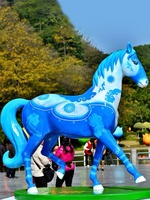 Statue de cheval animal d'extérieur grandeur nature en résine de fibre de verre Sculpture Feng Shui moderne