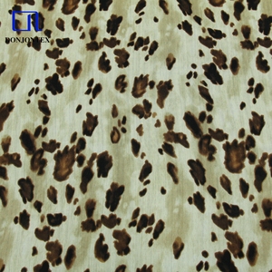 Tissu en crêpe de <span class=keywords><strong>chiffon</strong></span> imprimé de qualité supérieure, doux au toucher, anti-rides, double couche, avec poly 100% - Product Image 3