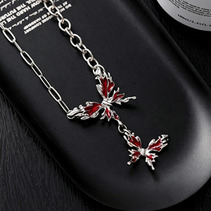Nuova Collana <span class=keywords><strong>Rossa</strong></span> con Doppia <span class=keywords><strong>Farfalla</strong></span> in Lega di Rame Placcata Oro 18K per Donne, Certificata IGI, Pendente di Lusso di Alta Gamma - Product Image 1