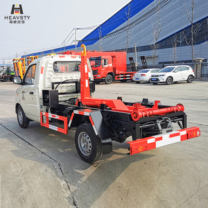 HEAVSTY 115Hp Dongan Engine Manual 5-Speed Gearbox Small Roll off Sanitation Garbage <strong>Hook</strong> Lift <strong>Truck</strong> <strong>with</strong> Detachable <strong>Container</strong> - Product Image 6