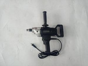 <span class=keywords><strong>UM</strong></span> 手持式 2600W 冲击钻电动搅拌机带无键夹头的桨式搅拌机 - Product Image 2