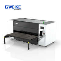 Macchina per Taglio Laser a Fibra con Struttura Chiusa 2000W Certificazione CE Controllo Cypcut Servo Yaskawa AI/LAS 3 Assi Raffreddamento ad Acqua