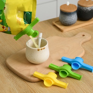 <b>Bag</b> Clips Plastic Pour Chip Double Opening Seal Closing <b>Bread</b> Snack Kitchen Household Food Storage Sealing Clip - Product Image 3