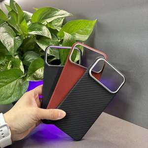 Vente en gros de coques de téléphone portable professionnelles pour entreprises, coque de téléphone magnétique antichoc pour 17 Pro Max Protection - Product Image 3