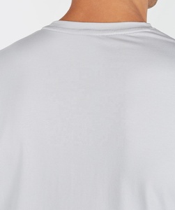 T-shirt basique pour homme de haute qualité, 100% coton, manches courtes, couleur unie, coupe ajustée, logo imprimé sur le devant, t-shirt de base pour le fitness, jersey - Product Image 5