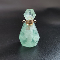 Collier élégant pour femme en forme de flacon de parfum avec pendentif en cristal en forme de cœur, design populaire, potion parfumée