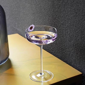 Vasos de Cóctel Clásicos Retro Reutilizables Personalizados para Bodas y Fiestas - Product Image 6