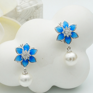Elegantes Pendientes Florales de Oro Sólido de 9K/14K/18K con Esmalte Azul y Perla de Agua Dulce para Joyería Romántica - Product Image 1