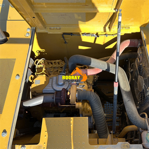 รถขุดตีนตะขาบ Caterpillar 320GC มือสอง ชั่วโมงการทำงานต่ำ สภาพเครื่องยนต์ดีเยี่ยม - Product Image 2