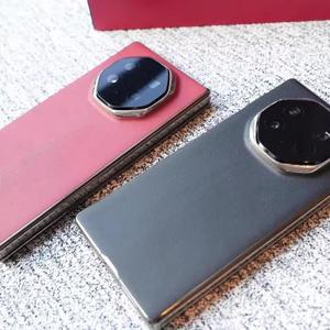 สำหรับสมาร์ทโฟน HUAWEI Mate XT Ultimate หน้าจอพับสามตอน บางเฉียบ 10.2 นิ้ว/5600mAh ระบบปฏิบัติการ HarmonyOS หน้าจอ OLED กล้อง Quad สามตัว โทรศัพท์พับสามตอน - Product Image 4