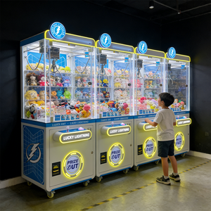 Améliorez le plaisir nocturne des soirées en centre commercial avec des jeux de carnaval qui brillent dans le noir et une machine à peluches lumineuse pour les foules nocturnes. - Product Image 2
