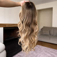 Perruque juive en cheveux vierges russes, blond cendré avec mèches balayage, sans colle, avec dessus en dentelle HD, double tirage, nœuds simples invisibles, vente en gros