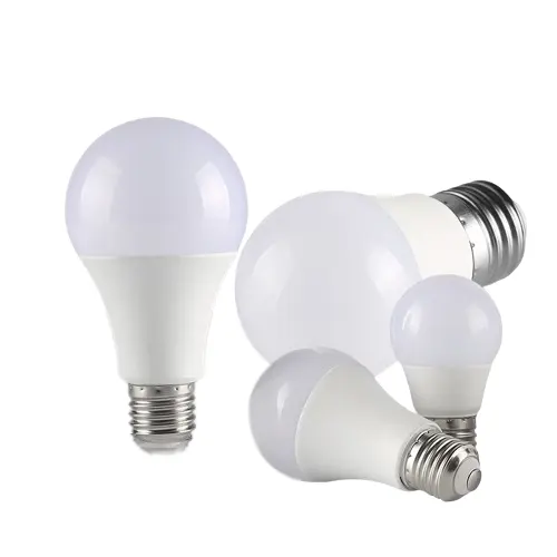 LED plastik kaplı alüminyum ampul lamba e27 spiral süngü soket b22 enerji tasarrufu ampul bir kabarcık A60