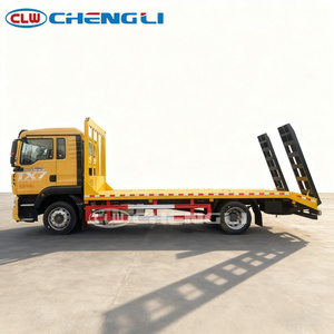 Camion de remorquage à plateau Sinotruk HOWO 4x2 6 tonnes, véhicule de récupération d'urgence robuste pour le sauvetage routier et les voitures en panne sur autoroute - Product Image 6