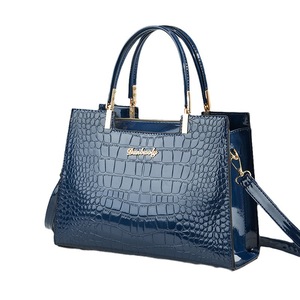 กระเป๋าสตรีใหม่กระเป๋าถือ2025สวยใส่สบายน้ำหนักเบาและใหญ่กระเป๋าถือ - Product Image 5