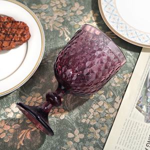 Copo de Champanhe de Cristal Roxo Embossado de 350ml para Pub a Preço de Fábrica - Product Image 4