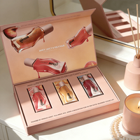 Boîtes cadeaux rigides à rabat magnétique rose pâle personnalisées avec insert en mousse EVA pour coffret de maquillage de luxe, emballage en papier pour cosmétiques
