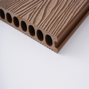 Base de terrasse WPC personnalisable et réglable pour zones de piscine, revêtement de sol extérieur imperméable et antidérapant en WPC - Product Image 1