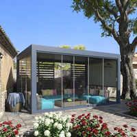 Pergola bioclimatique motorisée en aluminium avec toit rétractable, imperméable et protection UV pour jardin et terrasse extérieurs