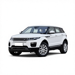La <span class=keywords><strong>Land</strong></span> <span class=keywords><strong>Rover</strong></span> <span class=keywords><strong>Range</strong></span> <span class=keywords><strong>Rover</strong></span> <span class=keywords><strong>Evoque</strong></span> 200PS PURE Premium del 2018 è un SUV di medie <span class=keywords><strong>dimensioni</strong></span> prodotto da Jaguar <span class=keywords><strong>Land</strong></span> <span class=keywords><strong>Rover</strong></span> (Changsha). - Product Image 1