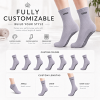 Chaussettes côtelées gris clair personnalisées avec logo imprimé, antidérapantes avec points en caoutchouc pour femmes, yoga et pilates