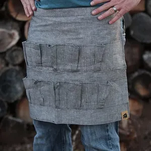 Delantales impermeables de plástico desechables para cocina, ropa con diseño personalizado, 3 bolsillos, logotipo