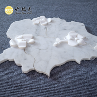 Nouveau design Décoration murale de carreaux de mosaïque en jet d'eau en marbre à surface florale