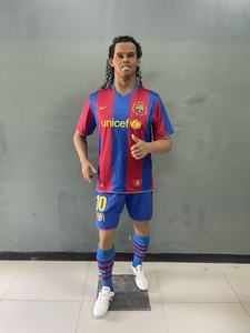 Customizable Life-Size Indoor <strong>Museum</strong> Decoration Resin Football Star <strong>Wax</strong> Resin Figure Statue with Custom <strong>Wax</strong> Design - Product Image 2