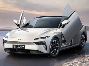 Série de berlines électriques Dongfeng Epai 2026, direction réactive, accélération puissante, charge rapide, confort spacieux pour usage familial - Product Image 3