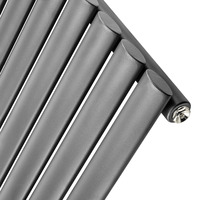 Radiateur ovale horizontal gris anthracite, design moderne, décoratif, luxueux