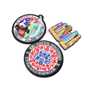 Parche de goma de PVC táctico ecológico personalizado de fábrica para sombreros estilo cosido técnicas de Deboss respaldo plano encaje de flores 3D para cualquier - Product Image 1