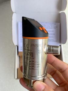 Sensor de Presión IFM Nuevo PN7070 en Caja, Hecho en China - Product Image 1