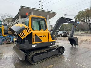 Mini-excavatrice sur chenilles VOLVO EC55B d'occasion, 5,5 tonnes, Volvo EC55B d'occasion, excavatrice hydraulique d'origine, marque suédoise, pour la construction - Product Image 3