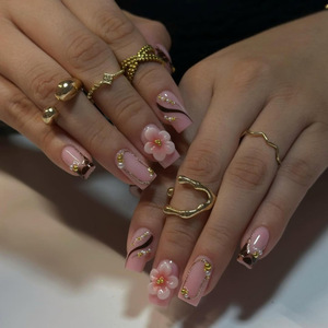 <span class=keywords><strong>Uñas</strong></span> Postizas Largas Cuadradas con Diseño de Flores 3D <span class=keywords><strong>y</strong></span> Estampado de Leopardo, con Perla, para Uso Diario - Product Image 1