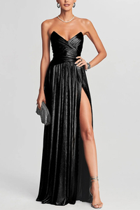 Robe de soirée formelle pour femme de style européen, avec décolleté plongeant, design plissé et fente, sans manches. - Product Image 2