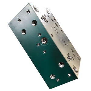 Bloc de soupapes hydrauliques sur mesure en acier 45, collecteur fileté pour presse hydraulique, pression 0-100 bars - Product Image 1
