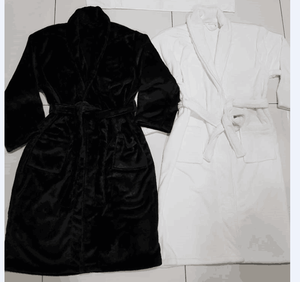 2025เสื้อคลุมอาบน้ำคอปกสีขาวสำหรับสตรีสีดำสีขาวปะการังผ้าฟลีซสำหรับสปาดีไซน์เฉพาะผลิตตามสั่ง - Product Image 1