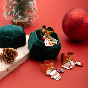 Mitaine <span class=keywords><strong>de</strong></span> noël Santa coeur étoile anneau en acier inoxydable ouvert réglable large balancent charme vacances émail martelé bohème cadeau - Product Image 5